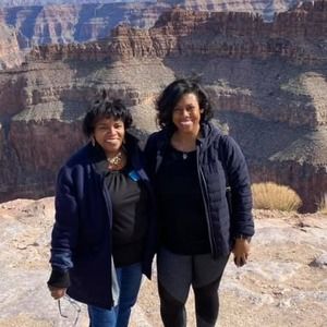 Meet your Posher, Connie